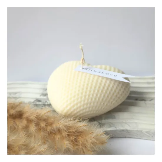Serce – świeca sojowa dekoracyjna wolnostojąca handmade